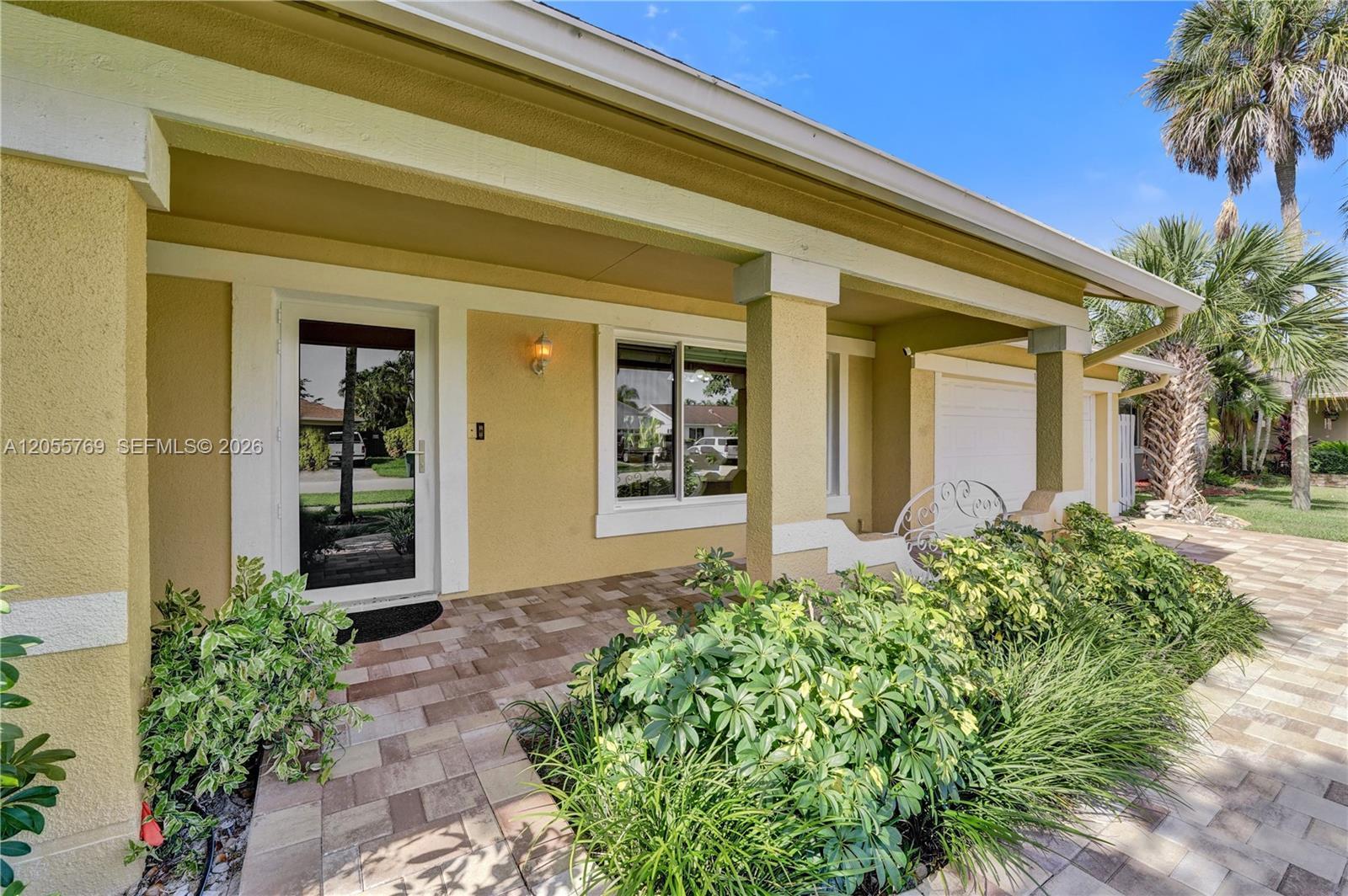 11720 SW 59th Ct, Cooper City FL 33330 photo 3