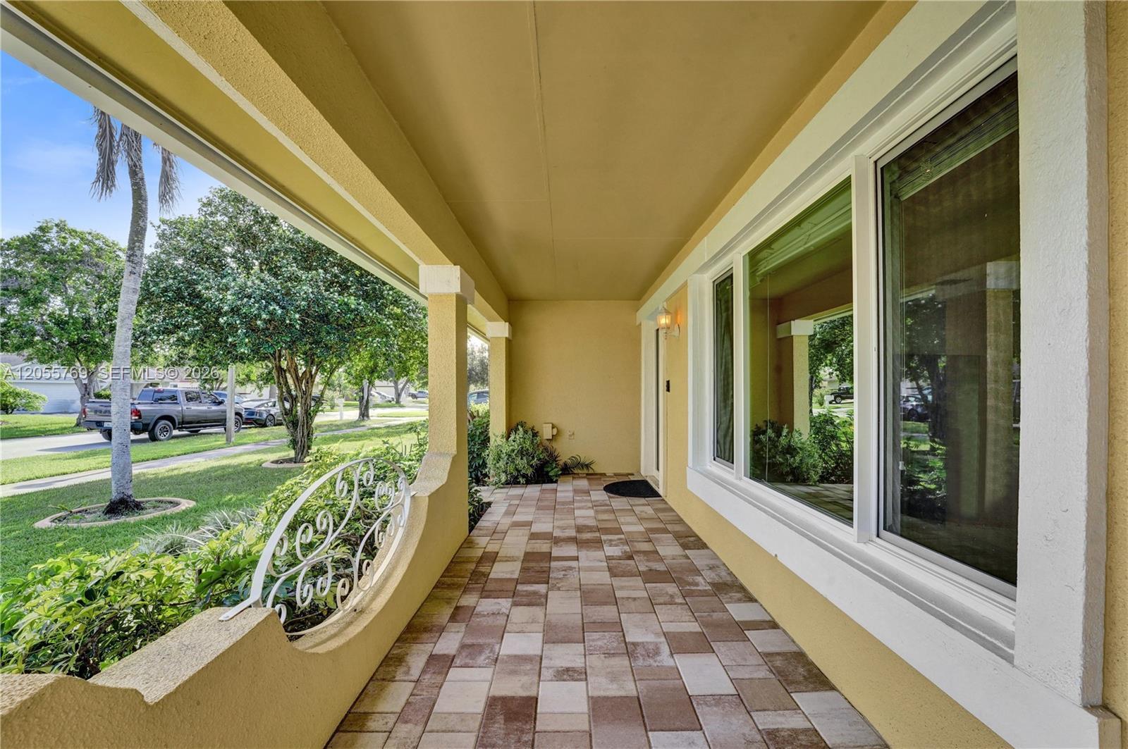 11720 SW 59th Ct, Cooper City FL 33330 photo 4