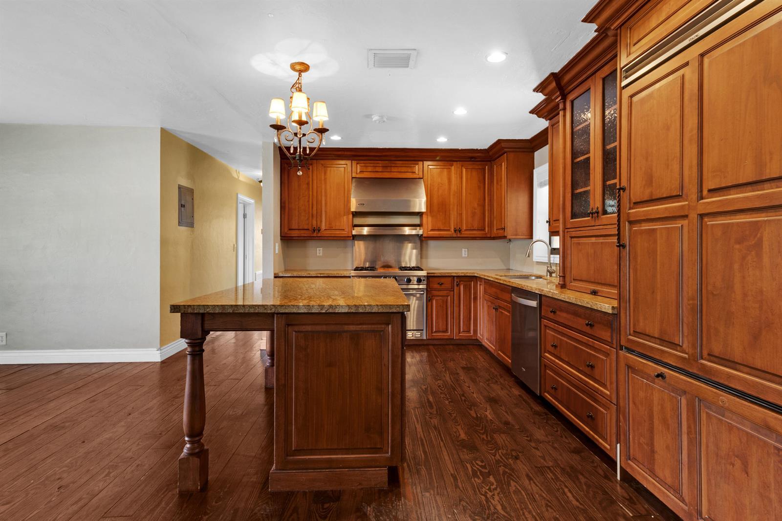 2020 NE 52ND Court, Fort Lauderdale FL 33308 photo 5