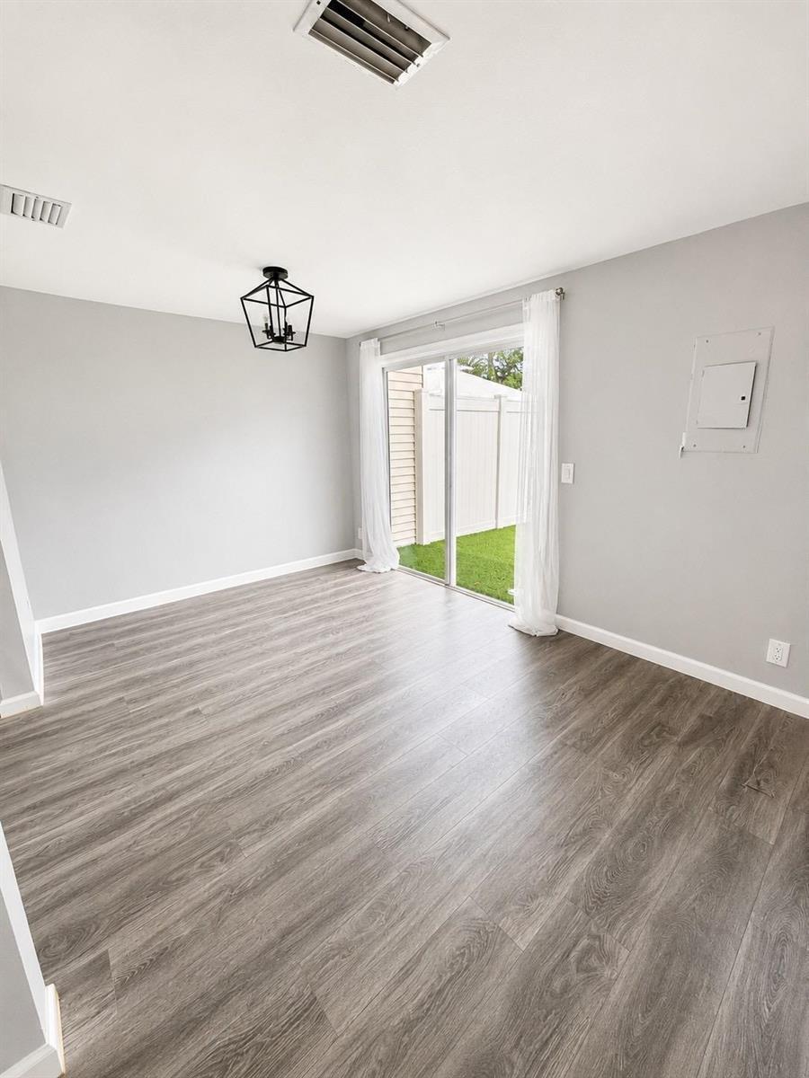 218 Old English Drive, Jupiter FL 33458 photo 4