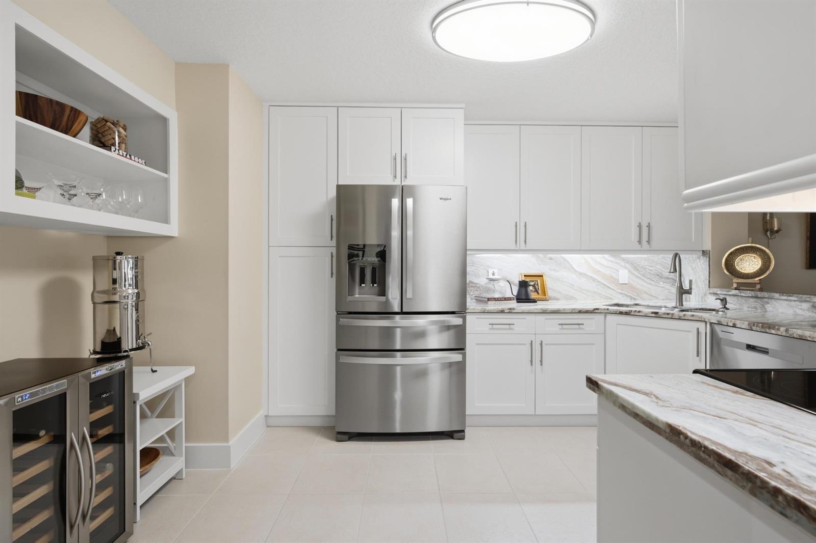 7232 FAIRFAX Drive # 205, Tamarac FL 33321 photo 5