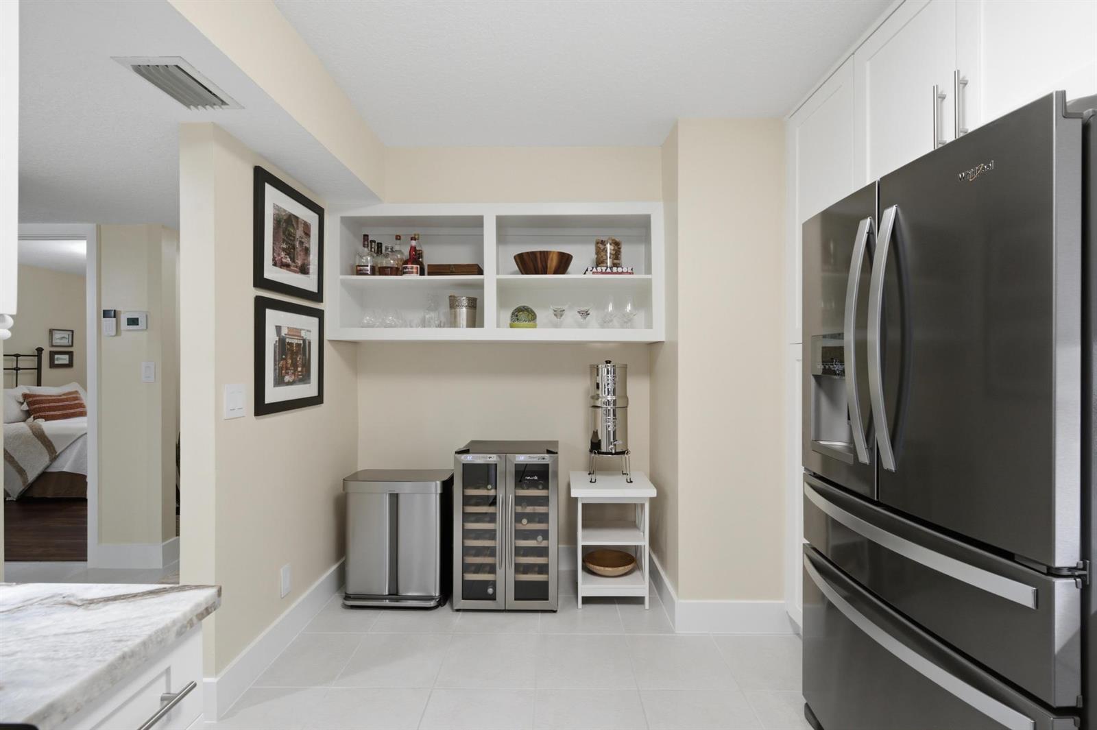 7232 FAIRFAX Drive # 205, Tamarac FL 33321 photo 4