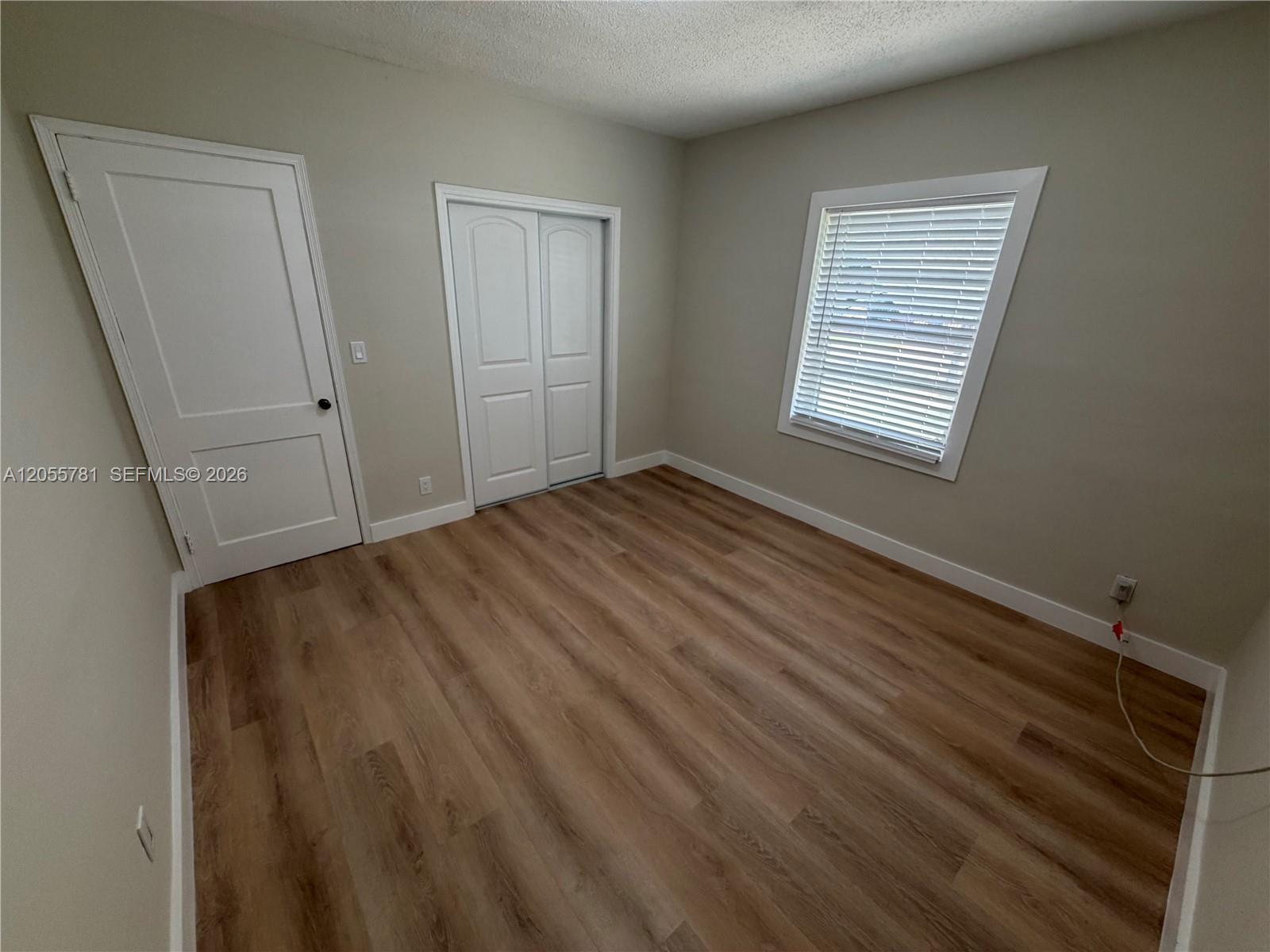 North Miami, FL 33168 photo 5