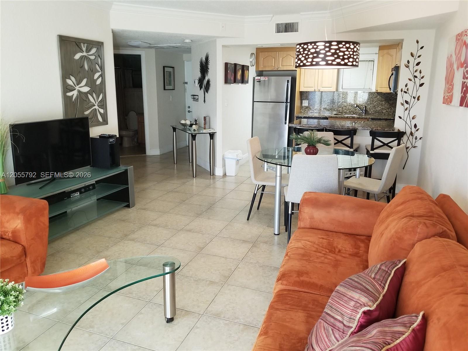 8290 Lake Dr # 440, Doral FL 33166 photo 4