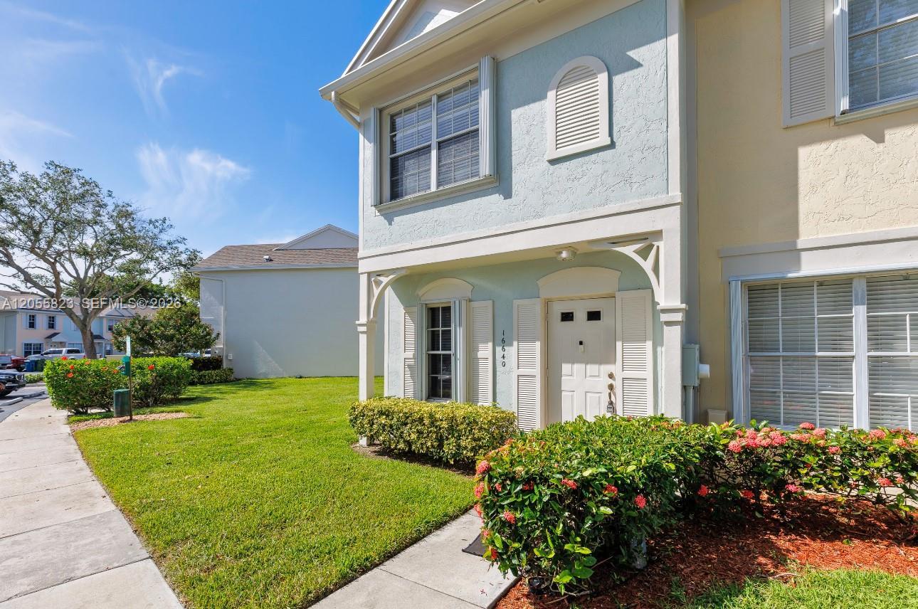 16640 Hemingway Dr # 16640, Weston FL 33326 photo 4