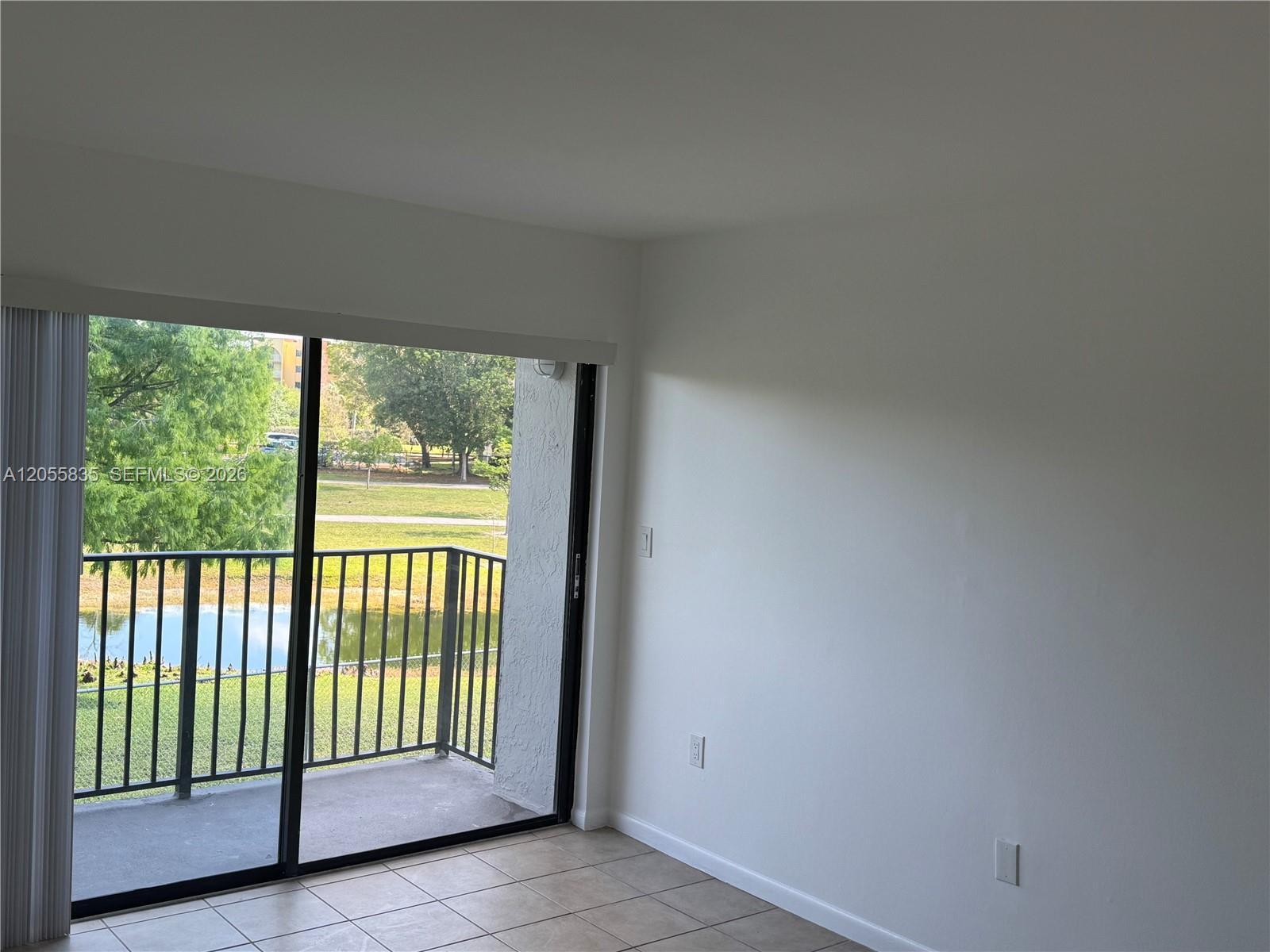 7195 NW 179th St # 211, Hialeah FL 33015 photo 2