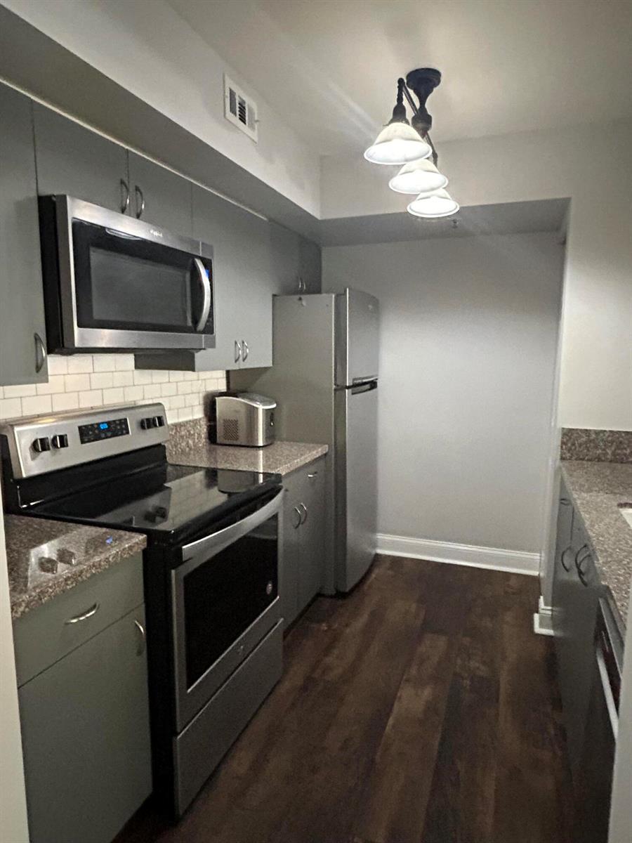 160 YACHT CLUB Way # 210, Hypoluxo FL 33462 photo 2
