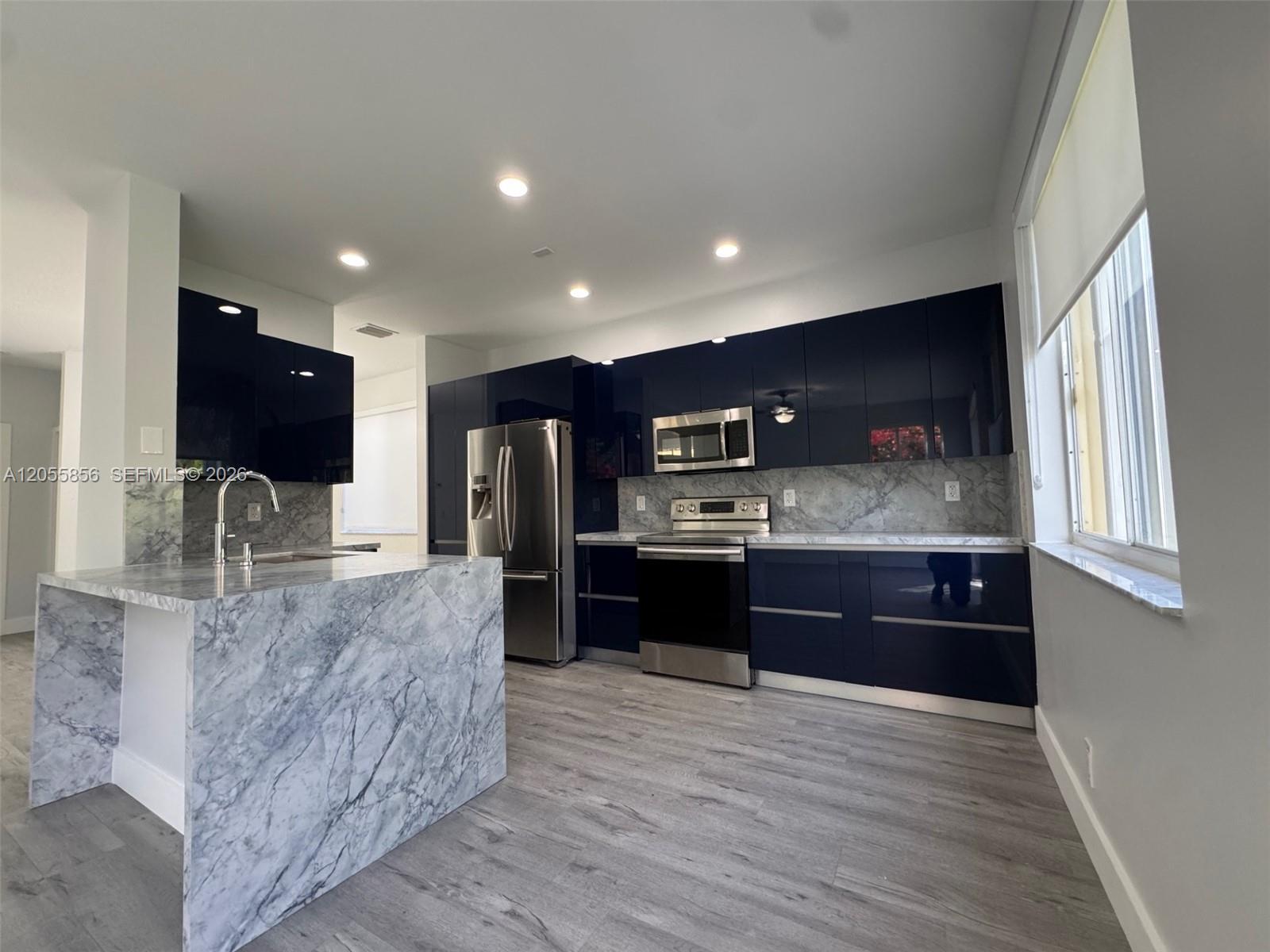 4319 Greenbriar Ln, Weston FL 33331 photo 3
