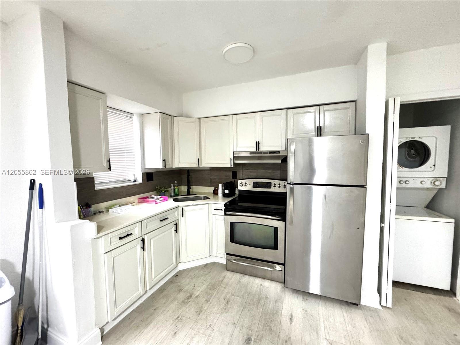 1525 NE 135th St # 4, North Miami FL 33161 photo 3