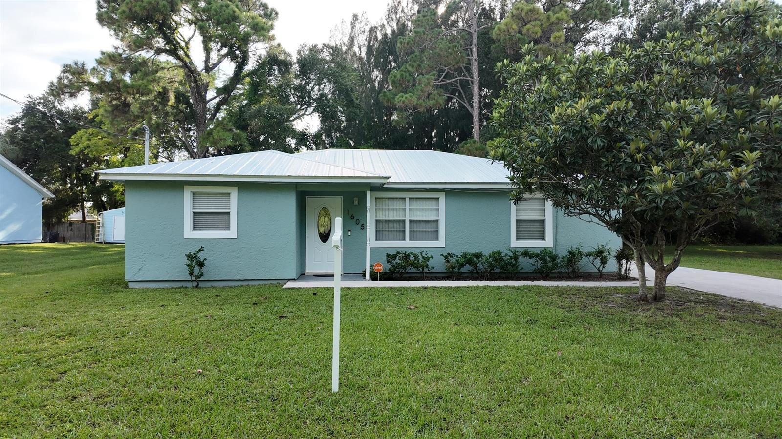 1605 N 42ND Street, Fort Pierce FL 34947 photo 2