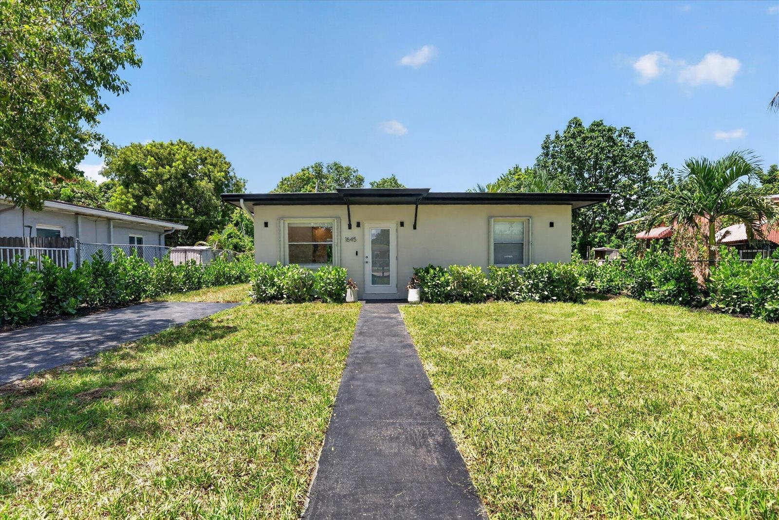 1645 NW 121ST Street, North Miami FL 33167