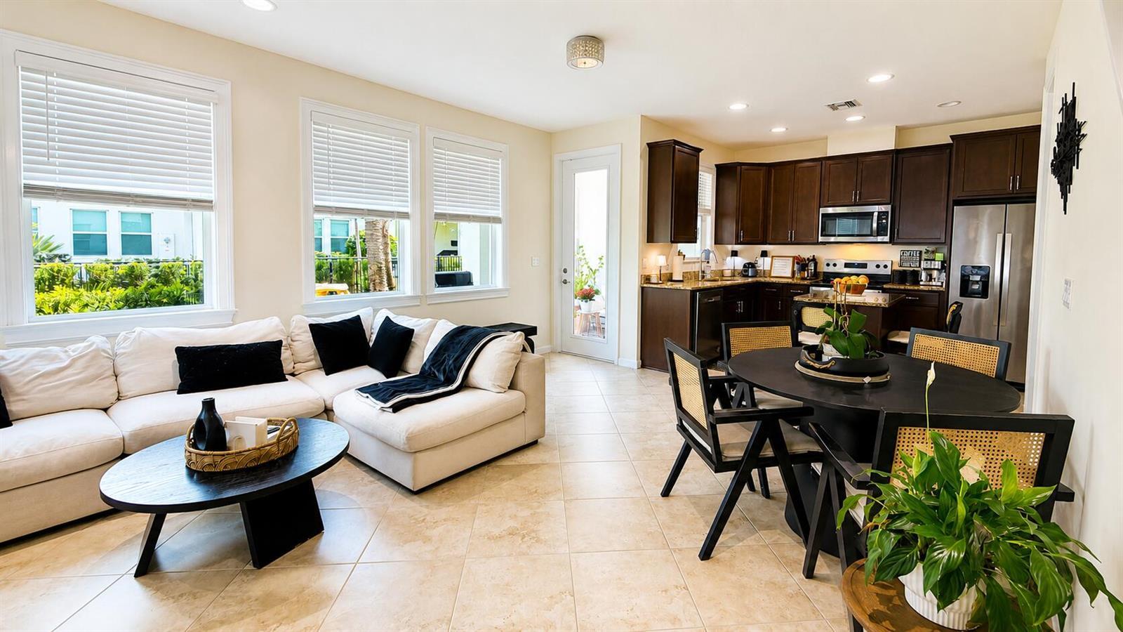 16454 Helix Court, Westlake FL 33470 photo 4