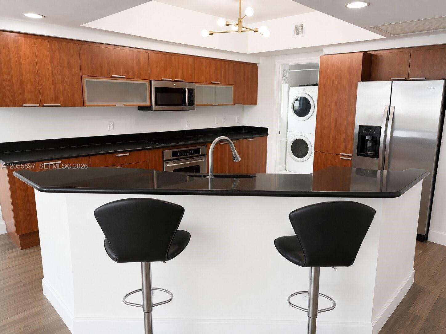 14951 Royal Oaks Ln # 409, North Miami FL 33181 photo 2