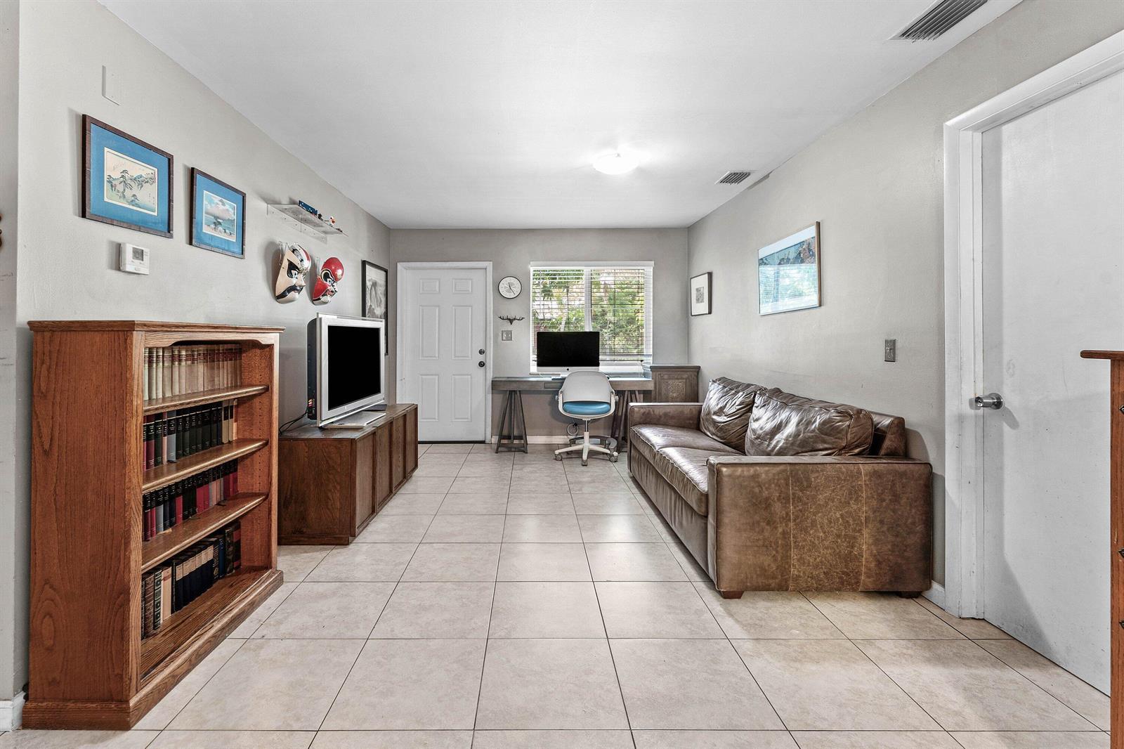417 UPLAND Road, West Palm Beach FL 33401 photo 5