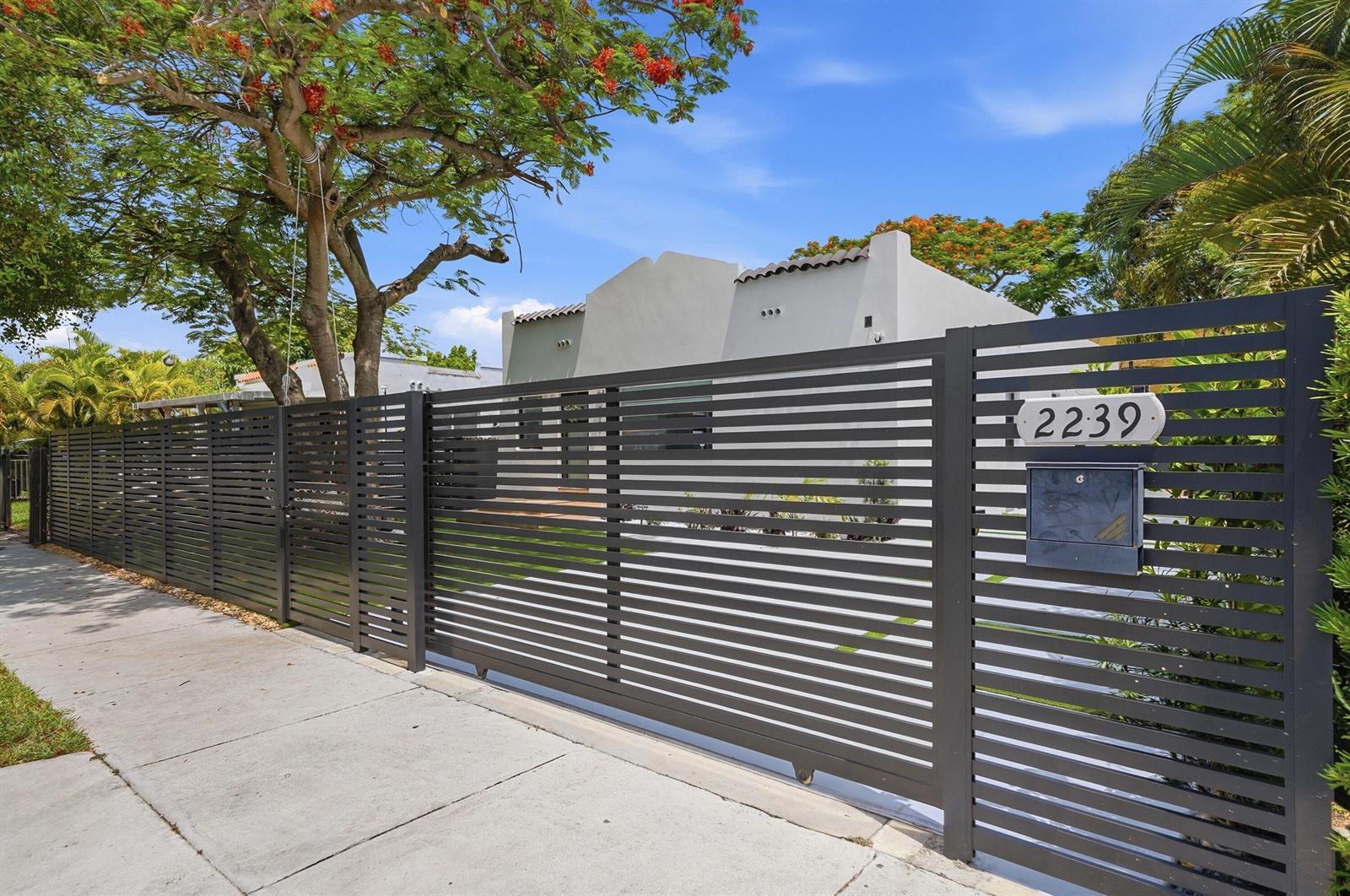 2239 SW 10TH Street, Miami FL 33135 photo 5