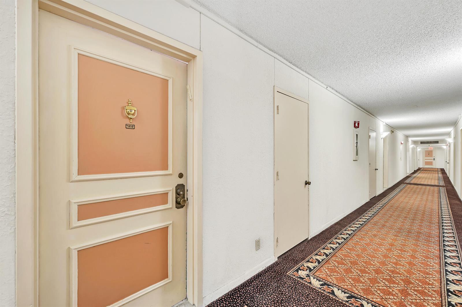 600 THREE ISLANDS Boulevard # 1418, Hallandale Beach FL 33009 photo 3