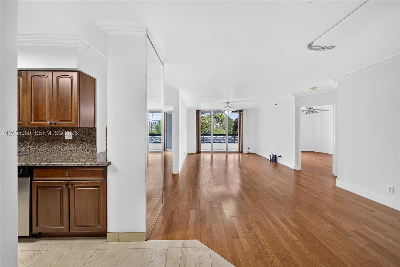 3600 Mystic Pointe Dr # 310, Aventura FL 33180 photo 2