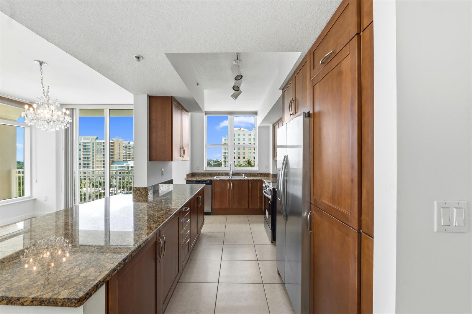 450 N FEDERAL Highway # 911, Boynton Beach FL 33435 photo 2