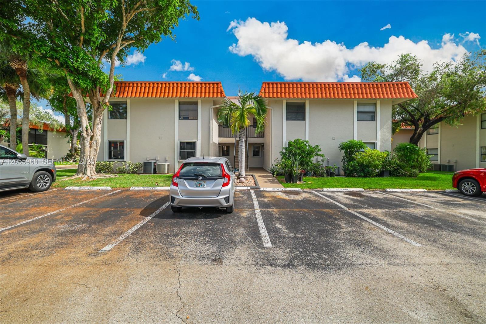 9732 Hammocks Blvd # 17, Miami FL 33196 photo 2