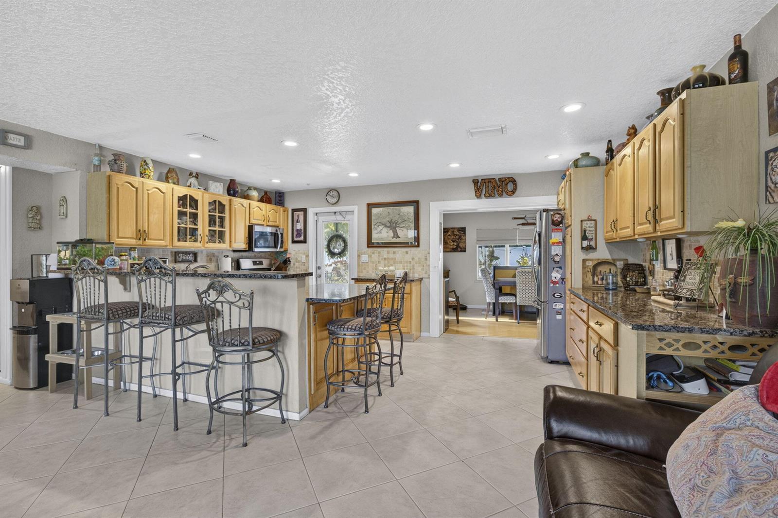 240 GREGORY Road, West Palm Beach FL 33405 photo 4