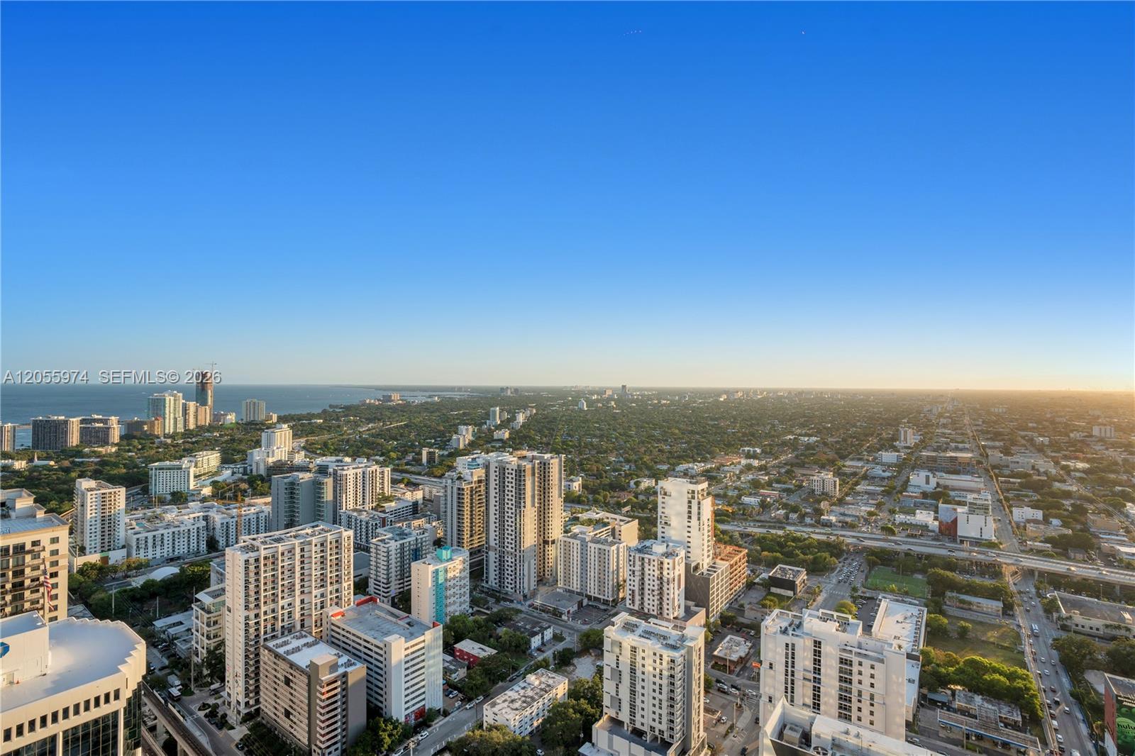 88 SW 7th St # 4303, Miami FL 33130 photo 3