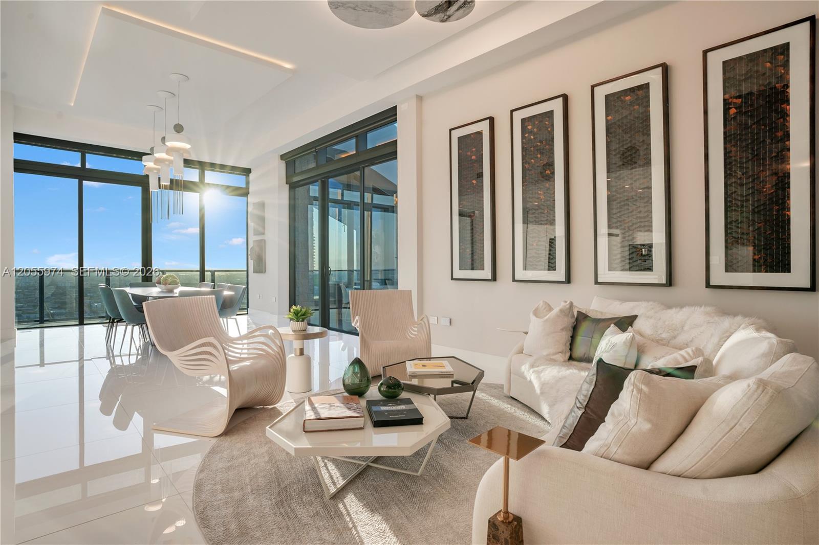 88 SW 7th St # 4303, Miami FL 33130