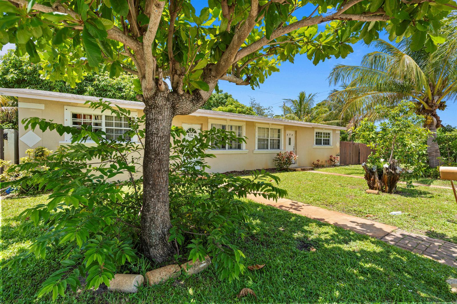 528 NE 20TH Avenue NE, Boynton Beach FL 33435 photo 3