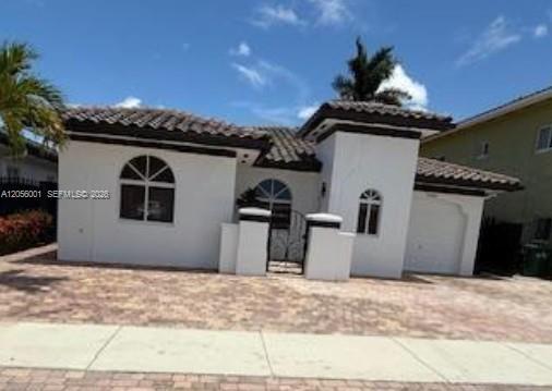 15564 SW 12th Ter, Miami FL 33194