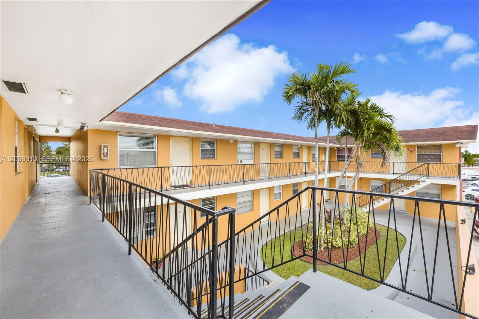 1235 W 66th St # 16, Hialeah FL 33012