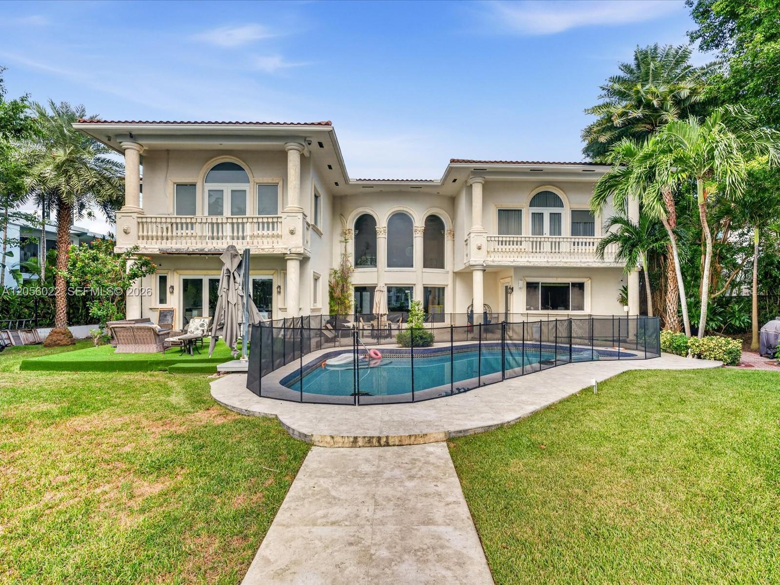 628 N Island, Golden Beach FL 33160 photo 5
