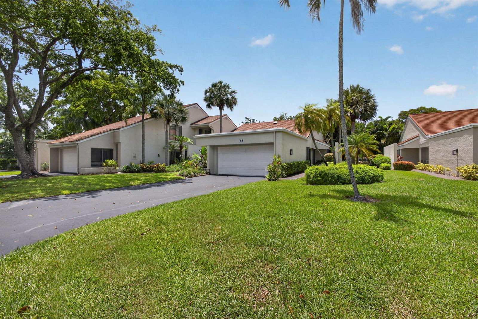 65 Balfour Road E, Palm Beach Gardens FL 33418 photo 2