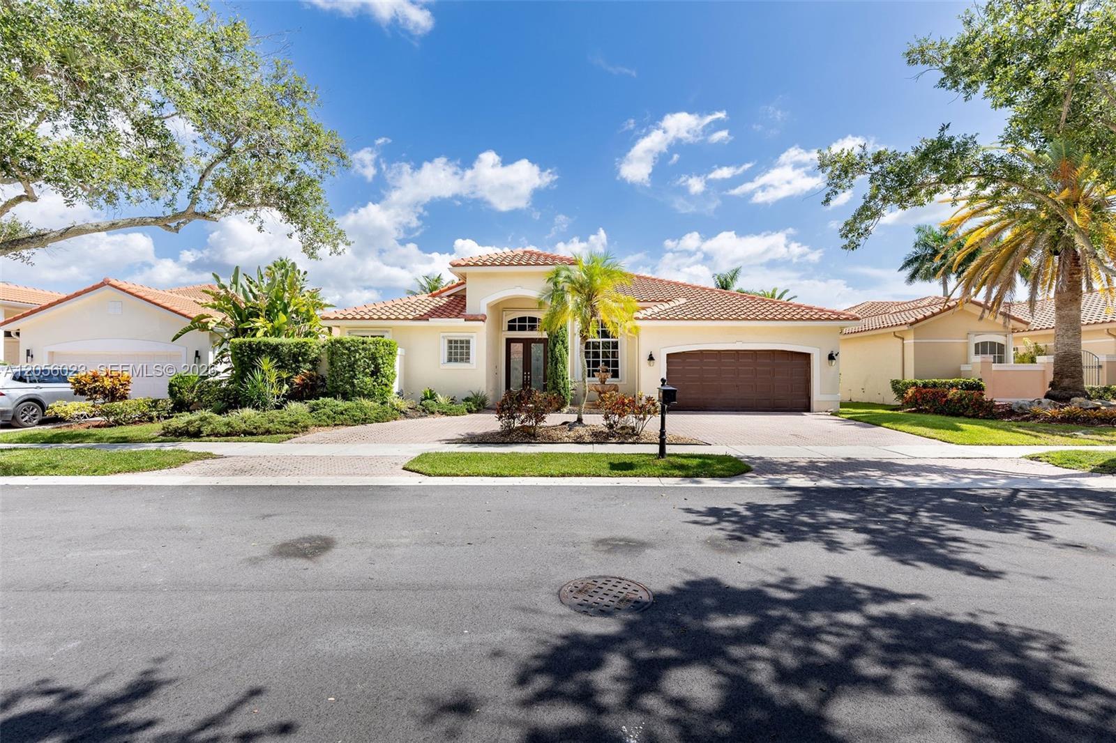 1359 Ginger Cir, Weston FL 33326 photo 2