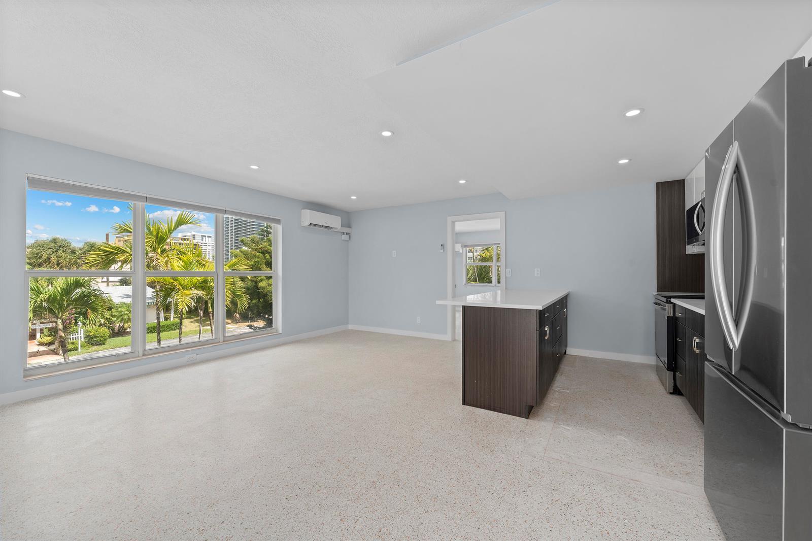 3220 NE 7TH Place # 3, Pompano Beach FL 33062 photo 4