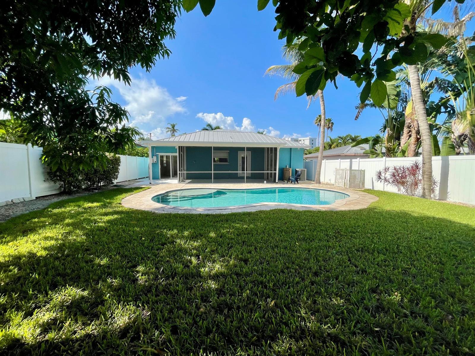 3458 Canal Court, Jupiter FL 33469 photo 3