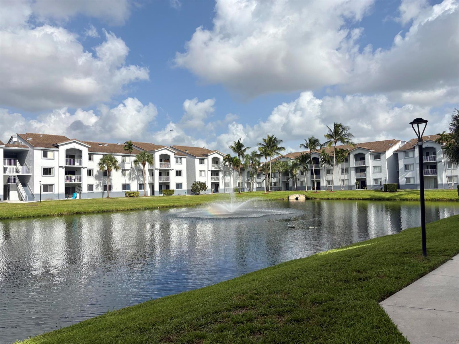 2640 S University Drive S # 127, Davie FL 33328