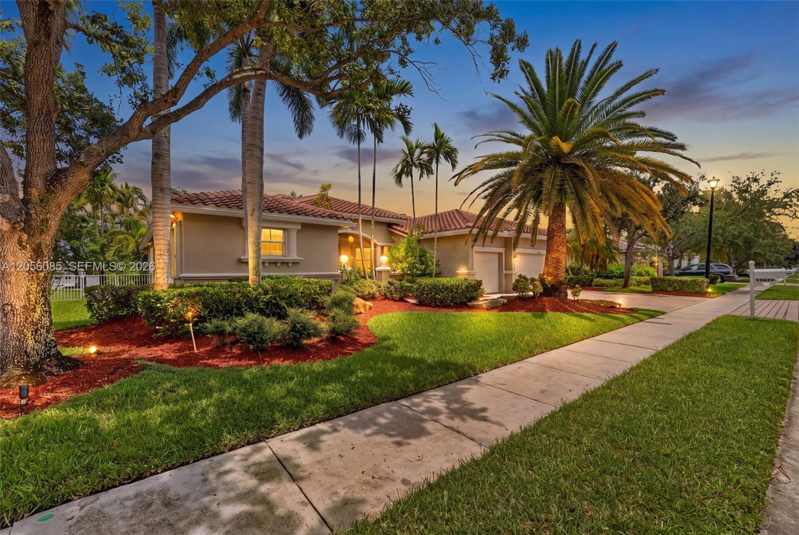 18659 SW 12th St, Pembroke Pines FL 33029 photo 3