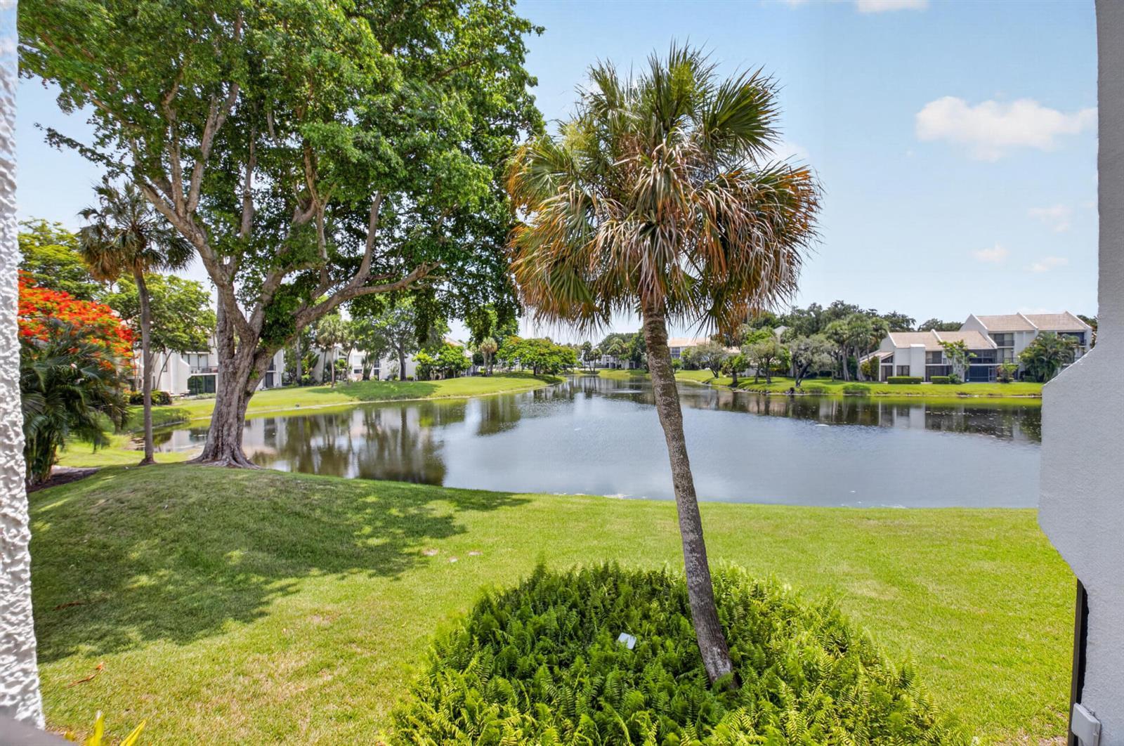 602 Bridgewood Drive, Boca Raton FL 33434 photo 5