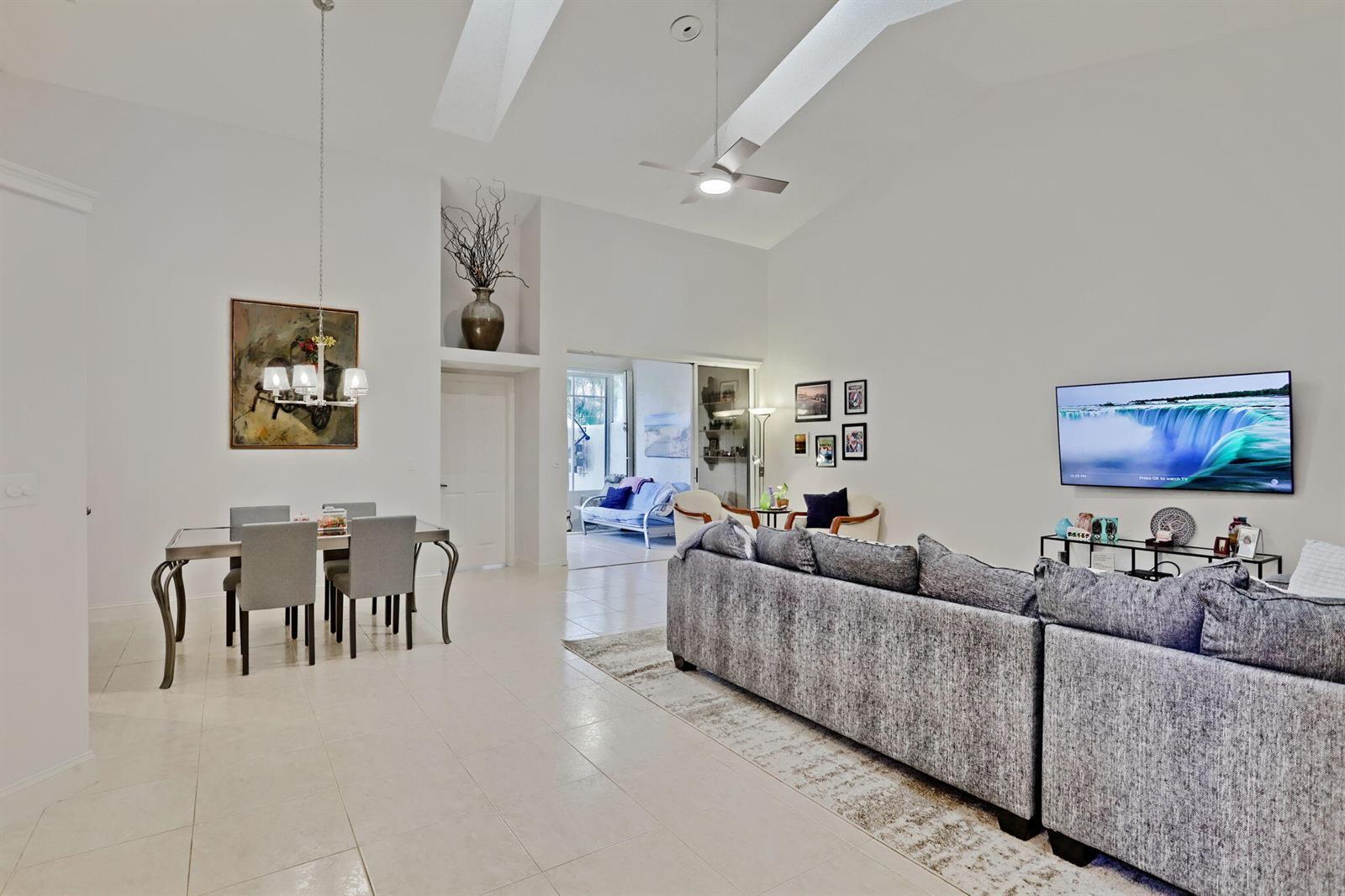 1602 Rosewood Way, Palm Beach Gardens FL 33418 photo 4