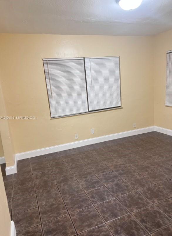Hallandale Beach, FL 33009 photo 4
