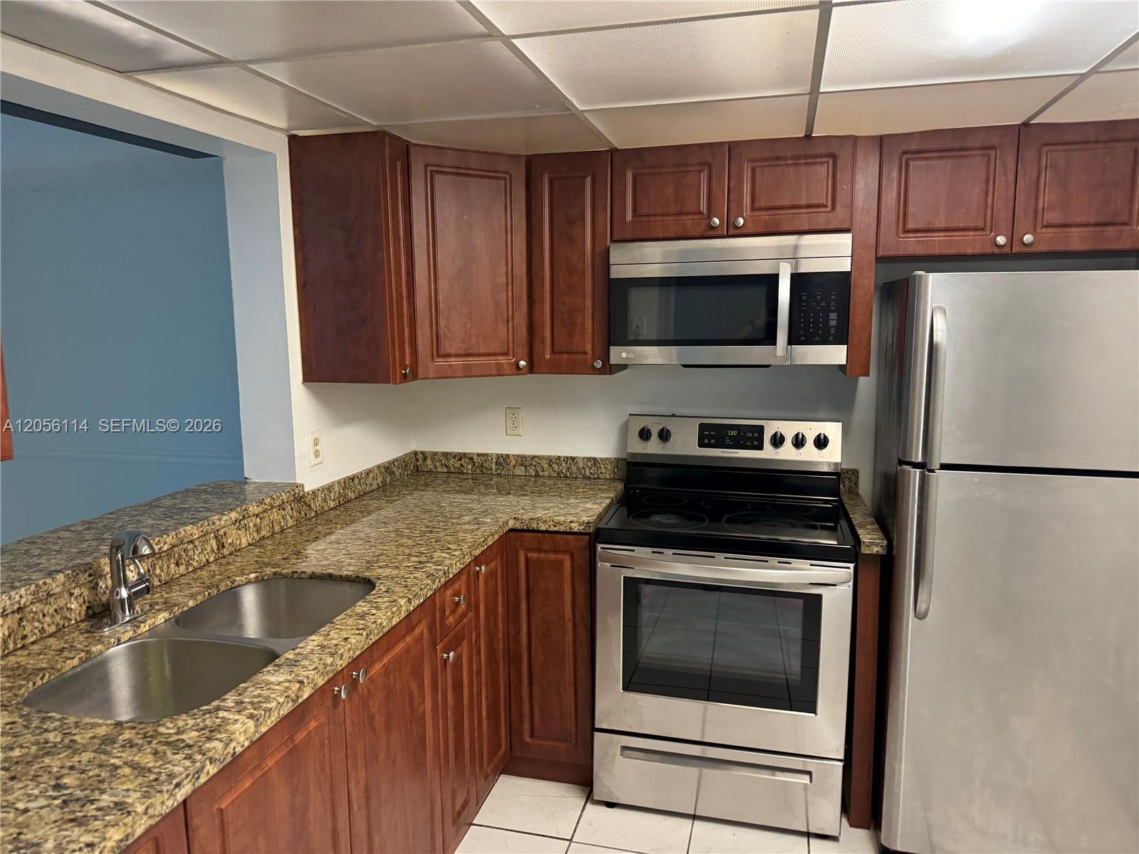 2055 SW 122nd Ave # 406, Miami FL 33175 photo 4