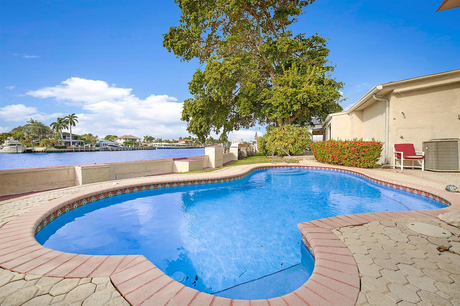 1901 N Riverside Drive Apt 1, Pompano Beach FL 33062 photo 4
