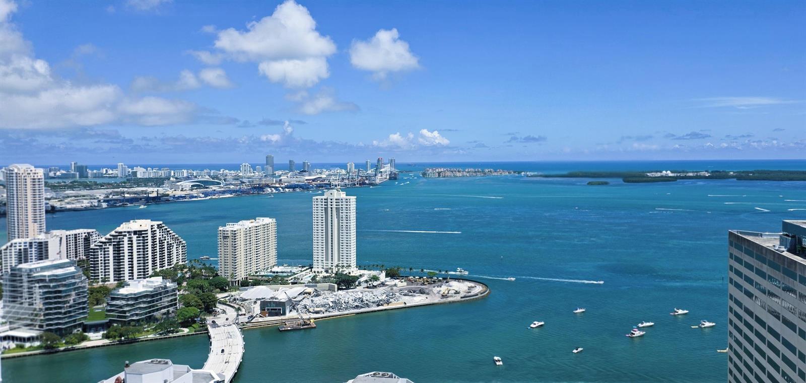 951 Brickell Avenue # 4308, Miami FL 33131 photo 2