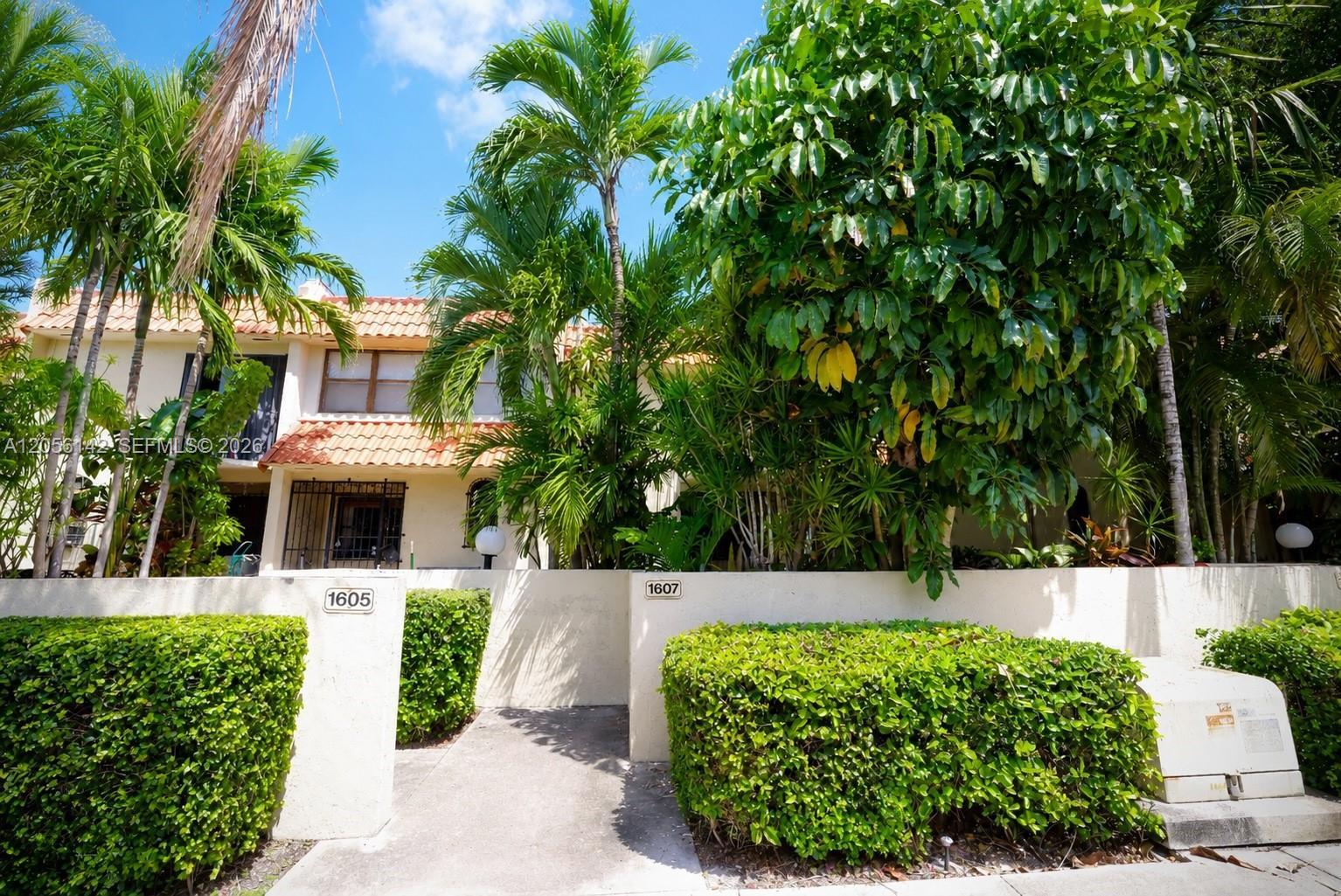 1607 NE 105th St # 7, Miami Shores FL 33138