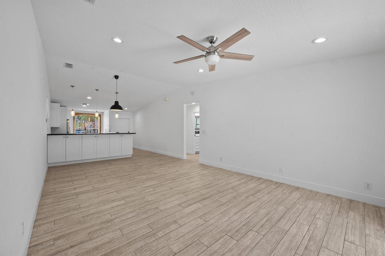 3800 Miramontes Circle, Wellington FL 33414 photo 5