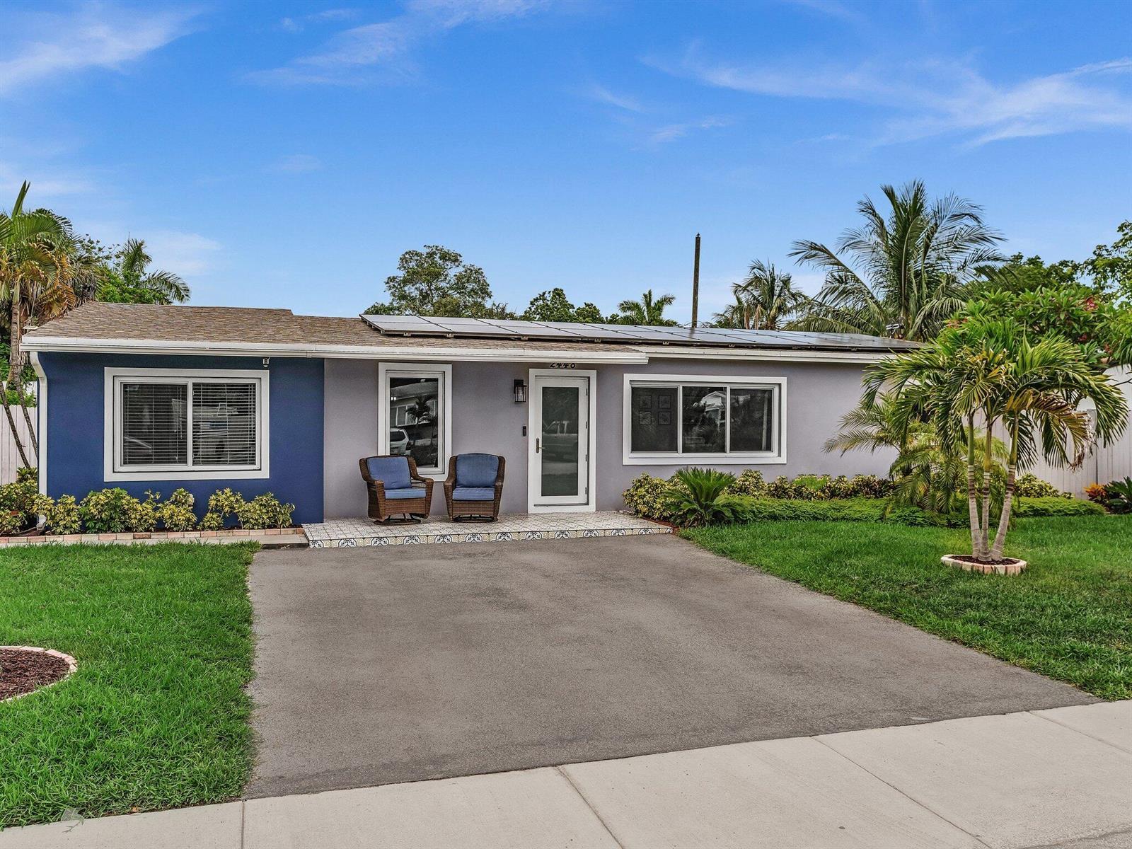 2448 NE 14TH Terrace, Pompano Beach FL 33064 photo 2