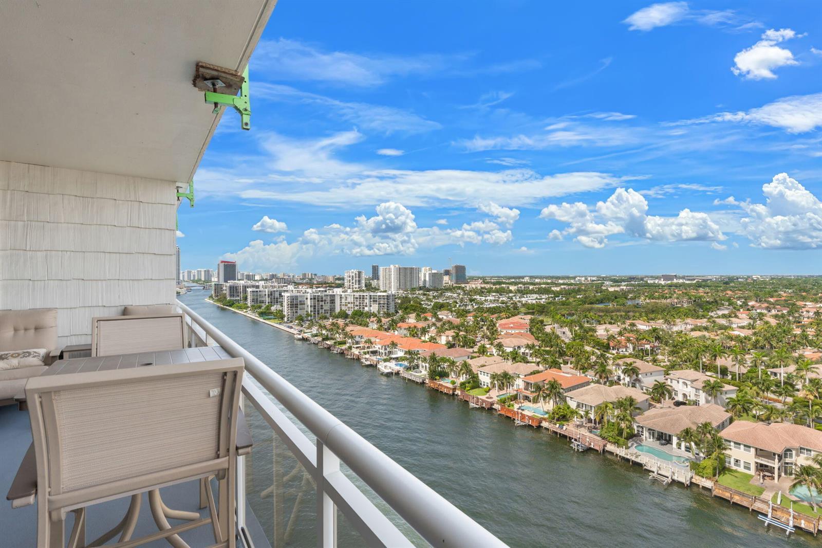 1600 S Ocean Drive, Hollywood FL 33019