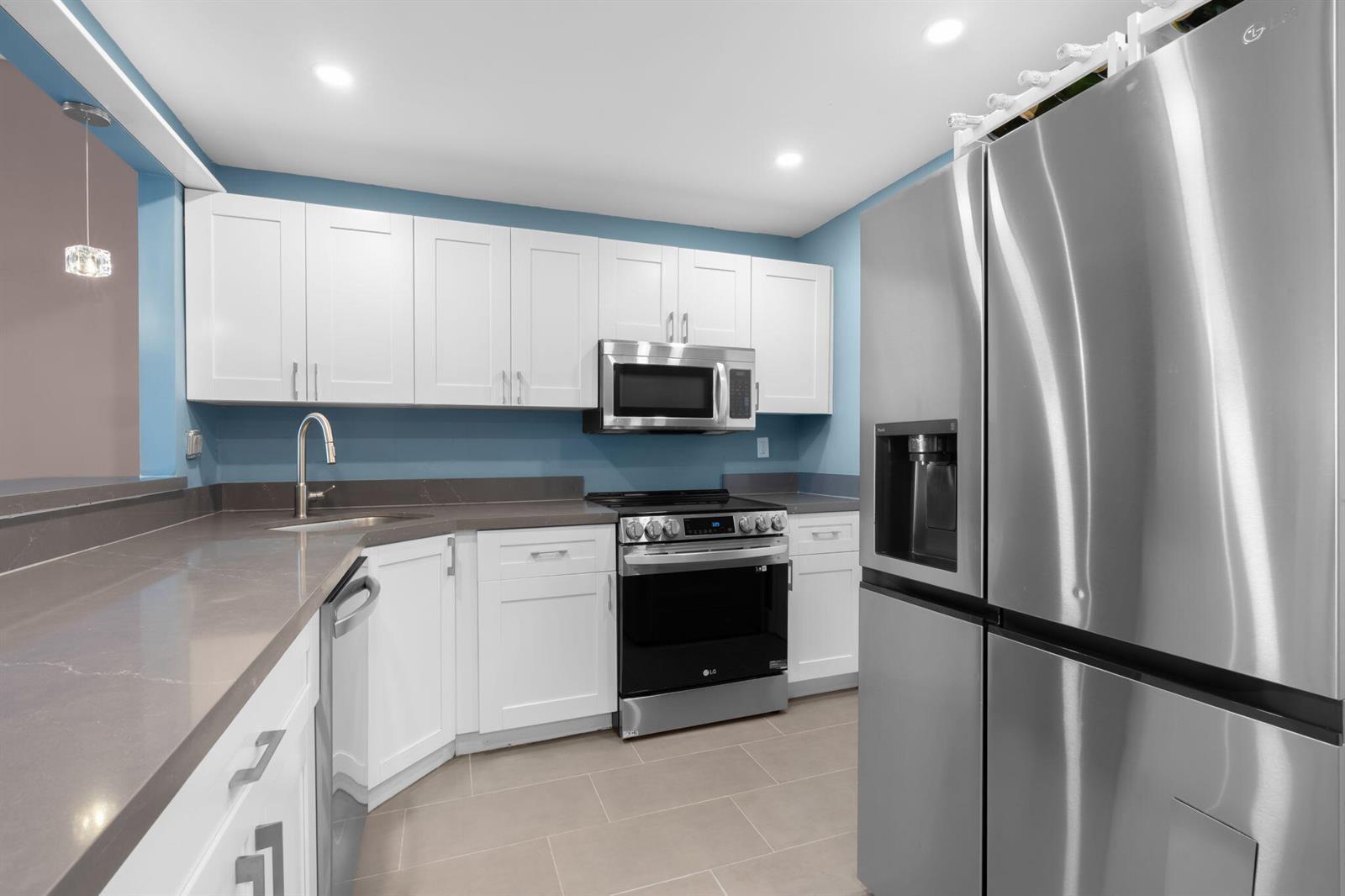 1600 S Ocean Drive, Hollywood FL 33019 photo 4