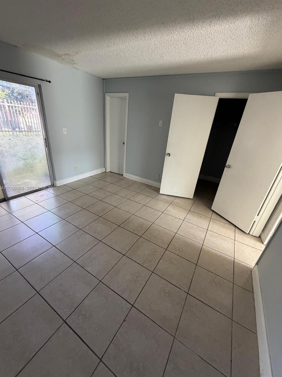 95 NE 41st St # N202, Oakland Park FL 33334 photo 2