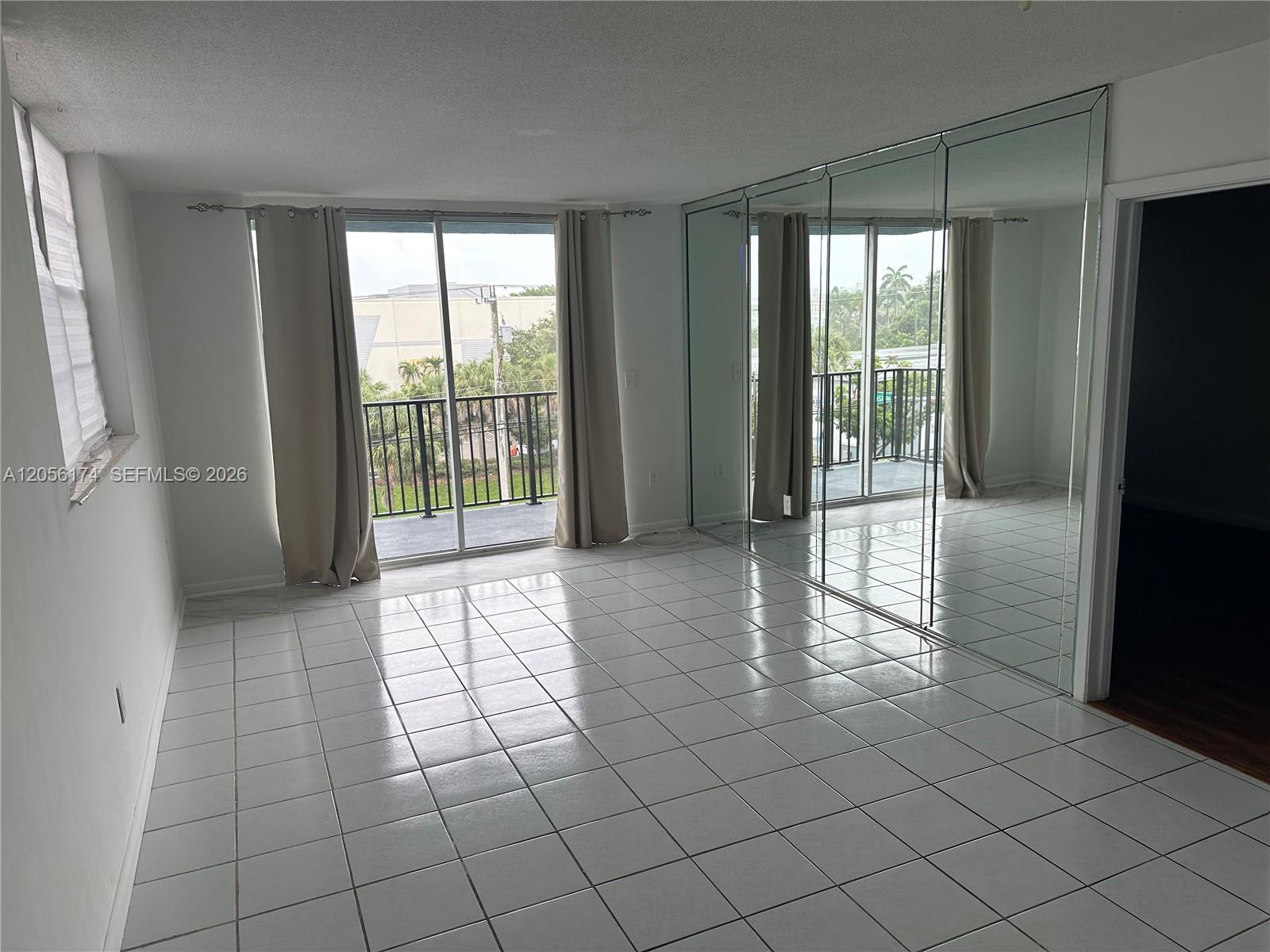 12590 NE 16th Ave # 411, North Miami FL 33161 photo 3