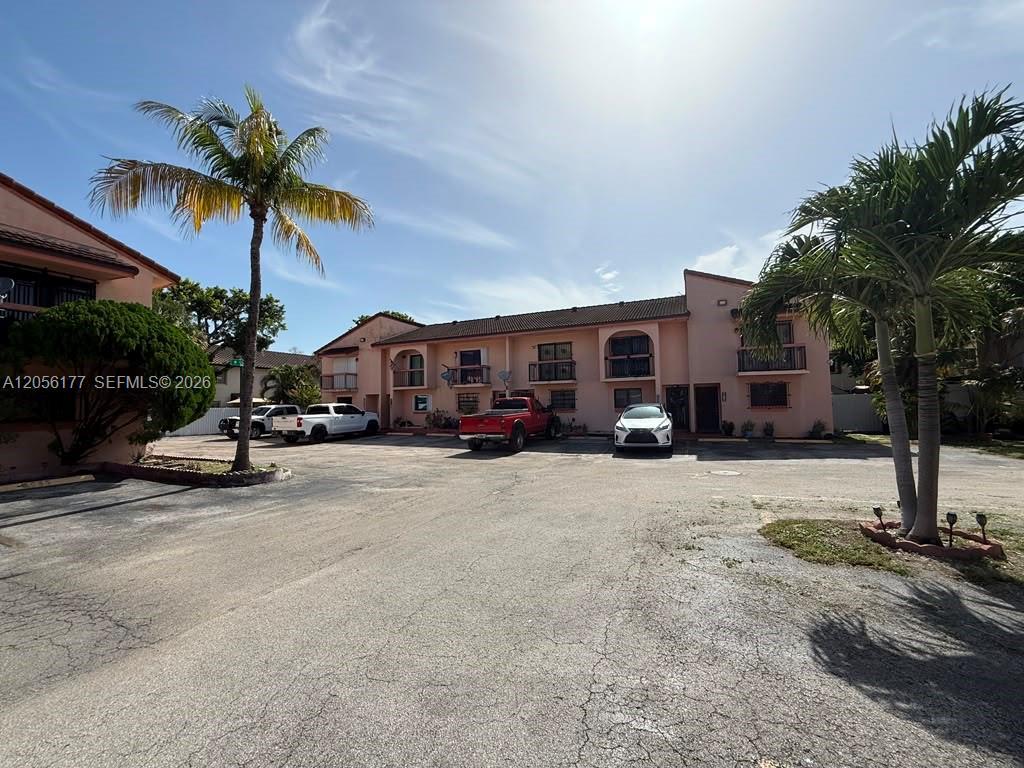 2560 W 53rd St # 502, Hialeah FL 33016 photo 2